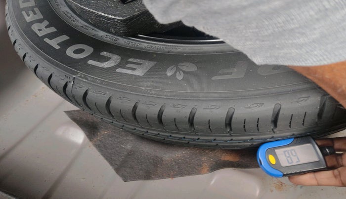 2023 Volkswagen VIRTUS TOPLINE TSI 1.0 AT, Petrol, Automatic, 37,098 km, tyre