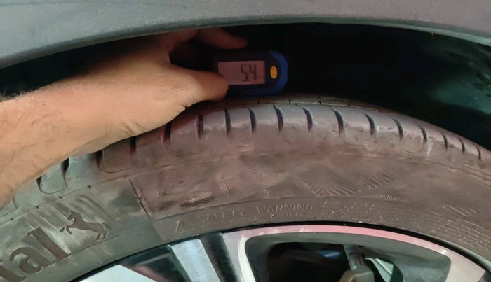 2024 MG ASTOR  Sharp Pro 1.5 MT (Ivory), Petrol, Manual, 20,152 km, tyre