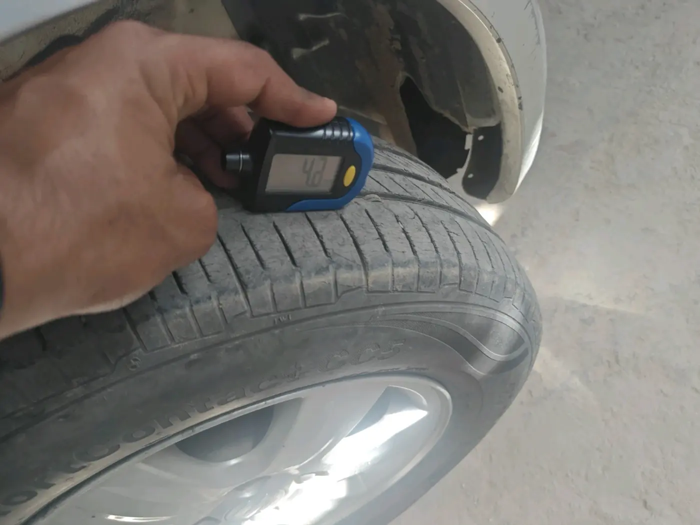 2009 Maruti Swift Dzire ZDI, Diesel, Manual, 1,70,744 km, tyre