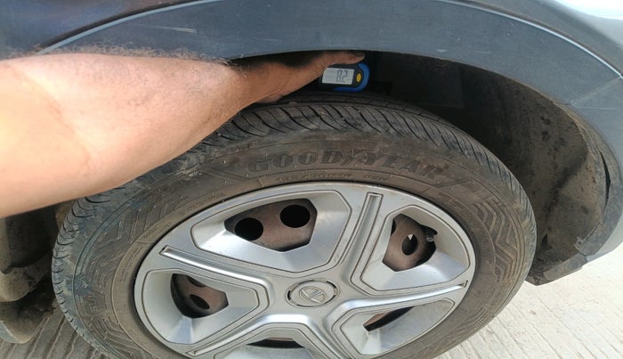 2020 Tata NEXON XM DIESEL, Diesel, Manual, 1,23,292 km, tyre