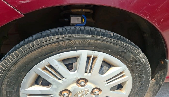 2014 Hyundai Santro Xing GLS, Petrol, Manual, 57,020 km, tyre