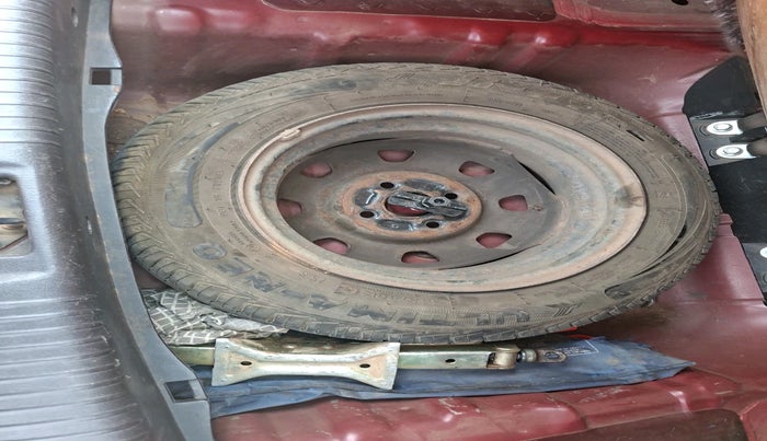 2014 Hyundai Santro Xing GLS, Petrol, Manual, 57,020 km, tyre