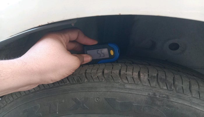 2013 Ford Ecosport AMBIENTE 1.5L DIESEL, Diesel, Manual, 1,50,000 km, tyre