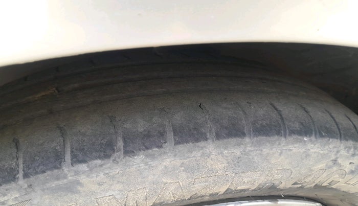 2020 Maruti Celerio VXI CNG, CNG, Manual, 90,548 km, tyre