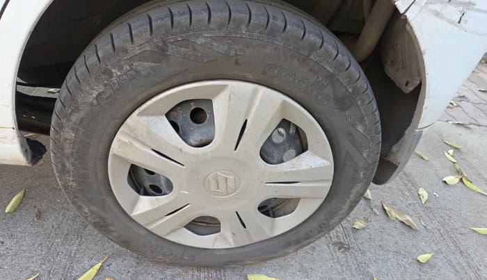 2013 Maruti Wagon R 1.0 VXI, Petrol, Manual, 66,257 km, tyre