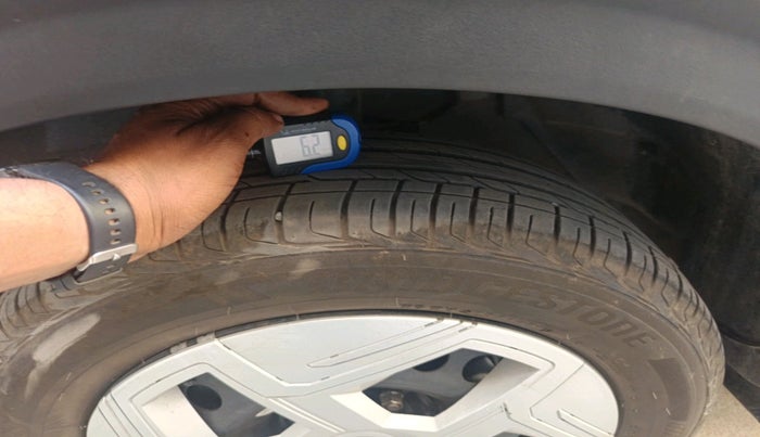 2024 Tata NEXON Pure 1.2 Petrol 6AMT, Petrol, Manual, 5,786 km, tyre