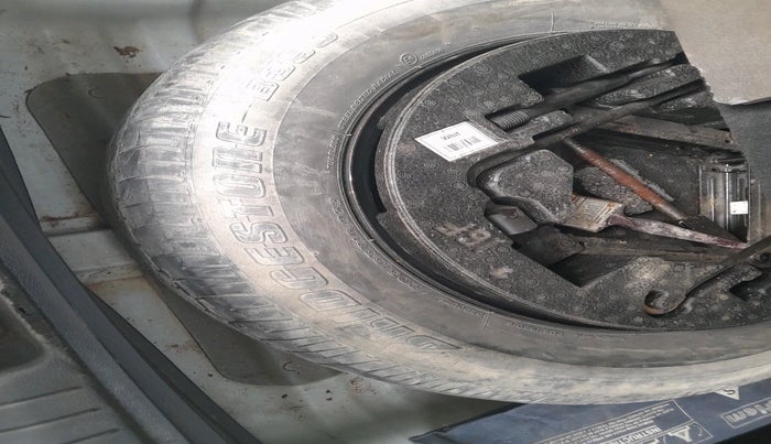 2019 Hyundai Creta SX 1.6 DIESEL, Diesel, Manual, 1,28,800 km, tyre