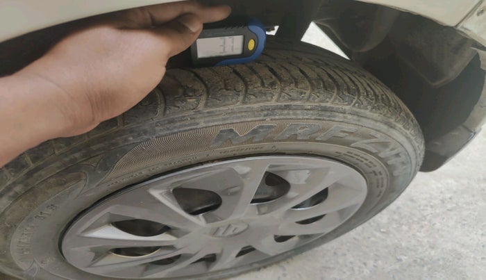 2017 Maruti Wagon R 1.0 VXI, Petrol, Manual, 78,278 km, tyre