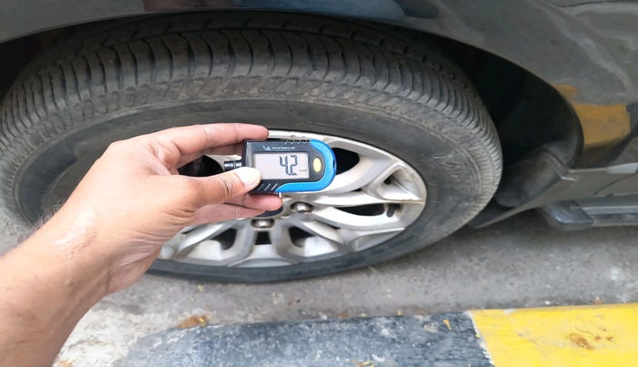 2016 Ford Ecosport TITANIUM 1.5L PETROL AT, Petrol, Automatic, 41,982 km, tyre