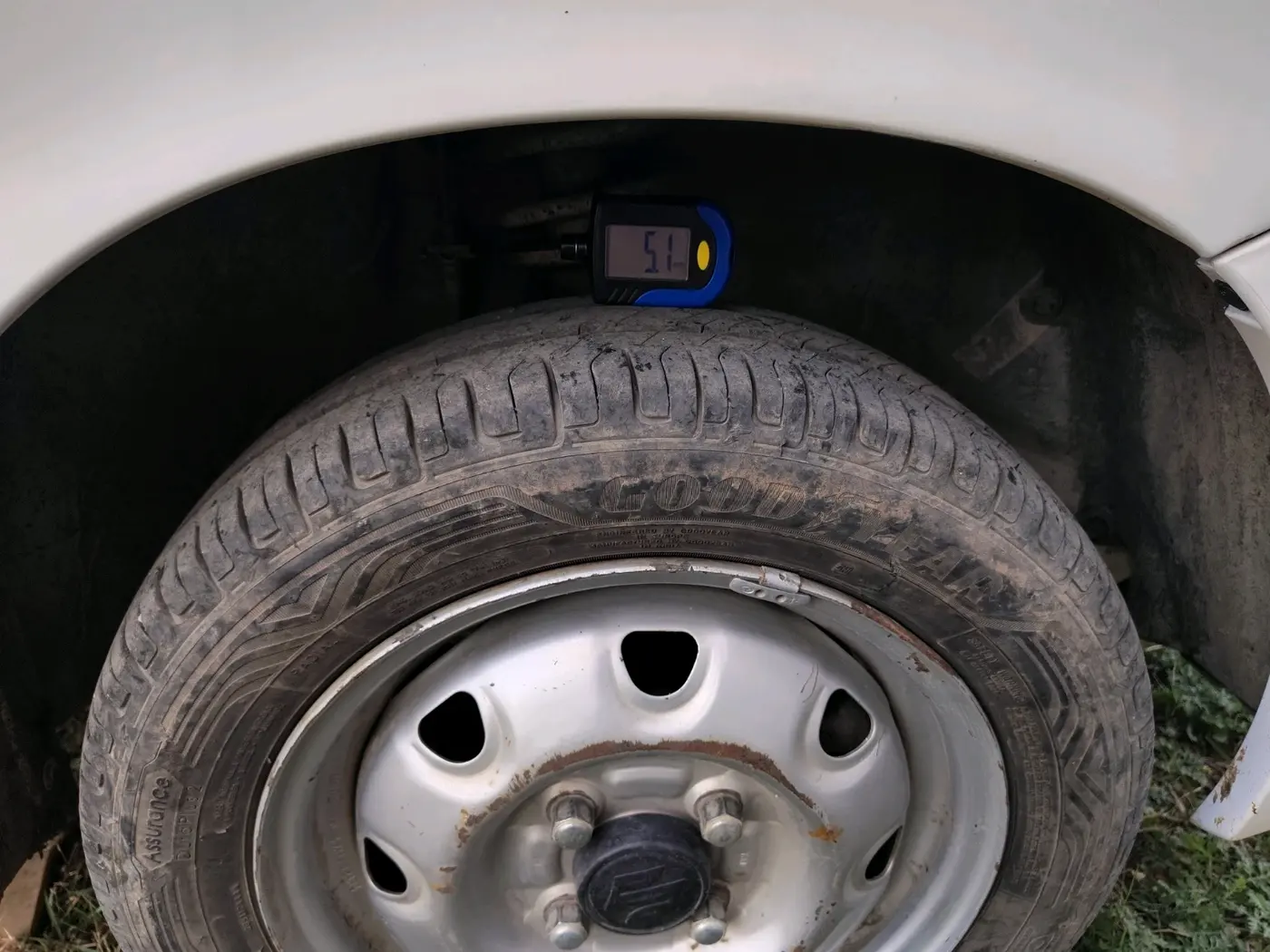 2010 Maruti Zen Estilo LXI, Petrol, Manual, 33,642 km, tyre