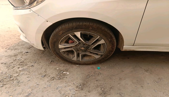 2020 Tata TIGOR XZ PLUS PETROL, Petrol, Manual, 63,825 km, tyre