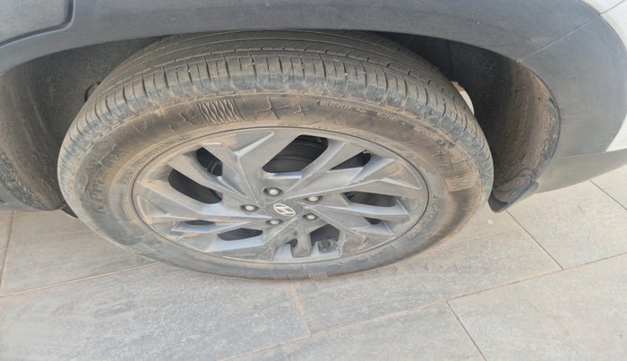 2020 Hyundai Creta SX (O) 1.4 TURBO DCT, Petrol, Automatic, 70,703 km, tyre