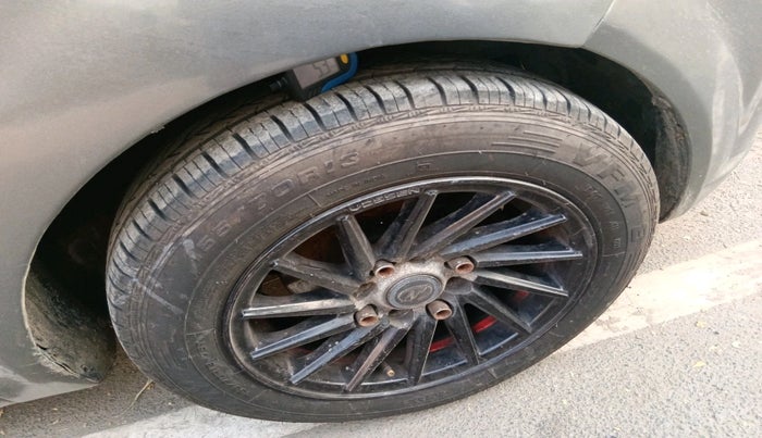 2011 Chevrolet Spark LS 1.0, Petrol, Manual, 89,306 km, tyre