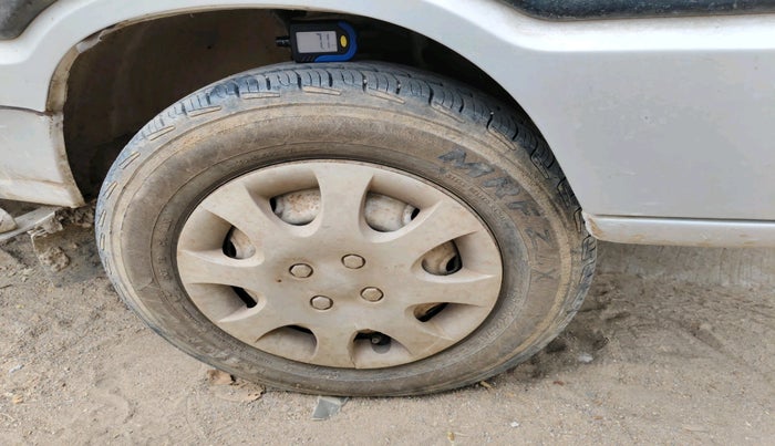 2011 Maruti OMNI E 8 STR, Petrol, Manual, 42,564 km, tyre