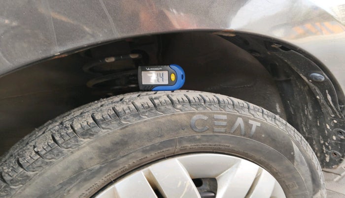 2015 Maruti Alto 800 LXI, Petrol, Manual, 81,448 km, tyre