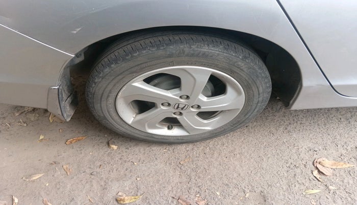 2015 Honda City 1.5L I-VTEC V MT, Petrol, Manual, 89,627 km, tyre