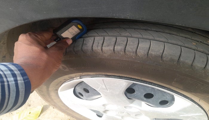 2024 Mahindra XUV 3XO MX3 1.5 Turbo Diesel, Diesel, Manual, 41,053 km, tyre