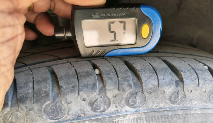 2021 Tata TIGOR XE PETROL, Petrol, Manual, 10,947 km, tyre