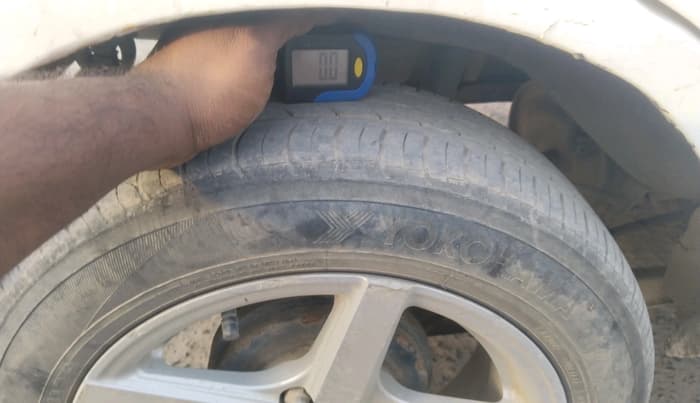 2015 Maruti Alto K10 VXI, Petrol, Manual, 1,54,548 km, tyre