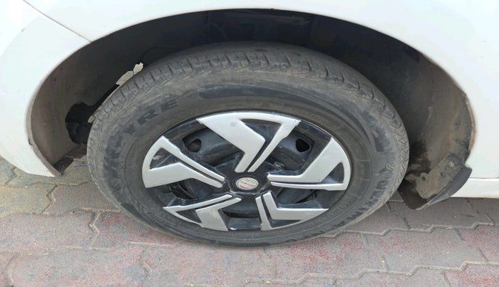 2019 Tata Tiago XE PETROL, Petrol, Manual, 47,411 km, tyre