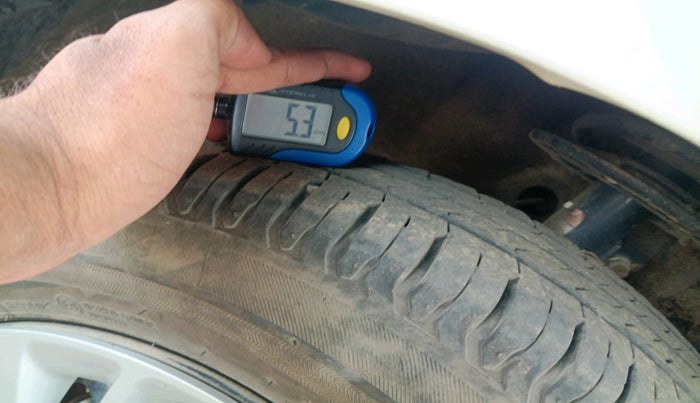 2024 Maruti Ertiga   VXI (O) CNG, CNG, Manual, 38,749 km, tyre