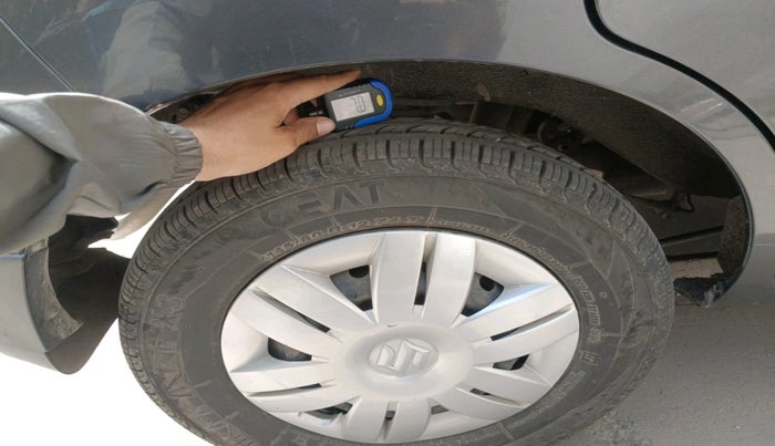 2020 Maruti Alto VXI, Petrol, Manual, 25,557 km, tyre