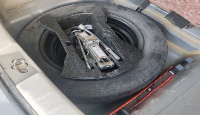 2020 Maruti Celerio ZXI, Petrol, Manual, 48,111 km, tyre