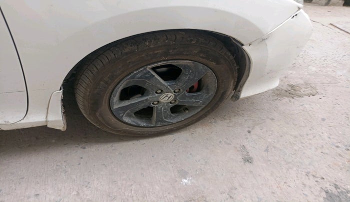 2014 Honda City 1.5L I-DTEC VX, Diesel, Manual, 1,12,269 km, tyre