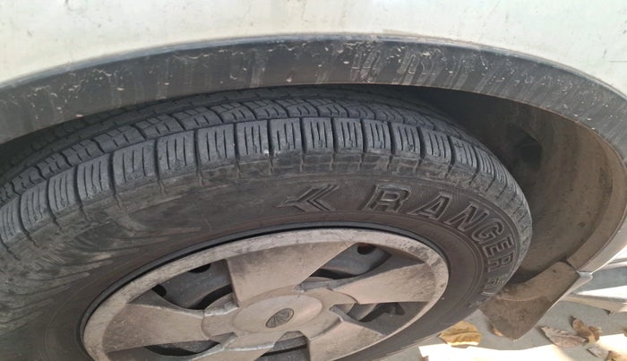 2016 Mahindra XUV500 W6 AT 1.99, Diesel, Automatic, 85,222 km, tyre