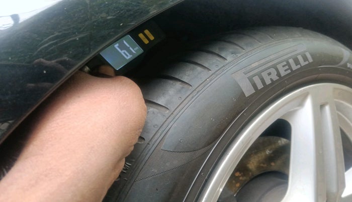 2017 Audi A6 35 TDI S LINE, Diesel, Automatic, 1,06,139 km, tyre