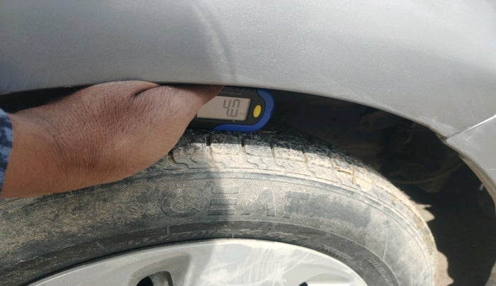 2016 Maruti Celerio VXI, CNG, Manual, 87,293 km, tyre