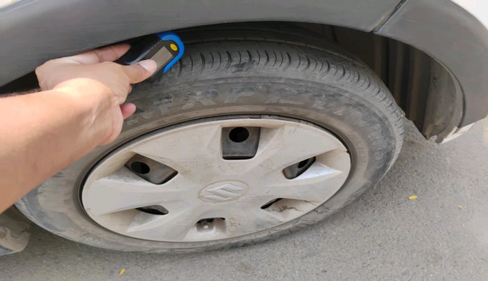 2023 Maruti New Wagon-R VXI CNG 1.0, CNG, Manual, 31,347 km, tyre