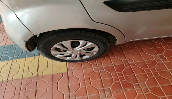 2011 Maruti Ritz LDI, Diesel, Manual, 1,36,655 km, tyre