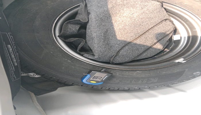 2018 Hyundai NEW SANTRO SPORTZ MT, Petrol, Manual, 12,707 km, tyre