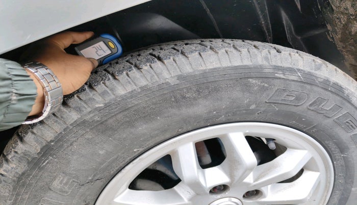 2016 Mahindra TUV300 T8, Diesel, Manual, 87,723 km, tyre