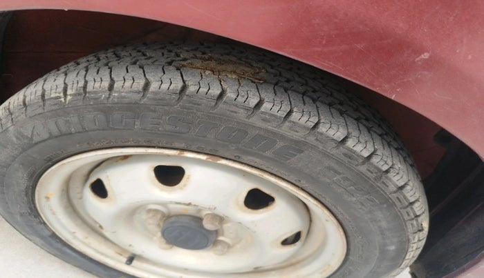 2011 Maruti Alto K10 LXI, Petrol, Manual, 46,028 km, tyre