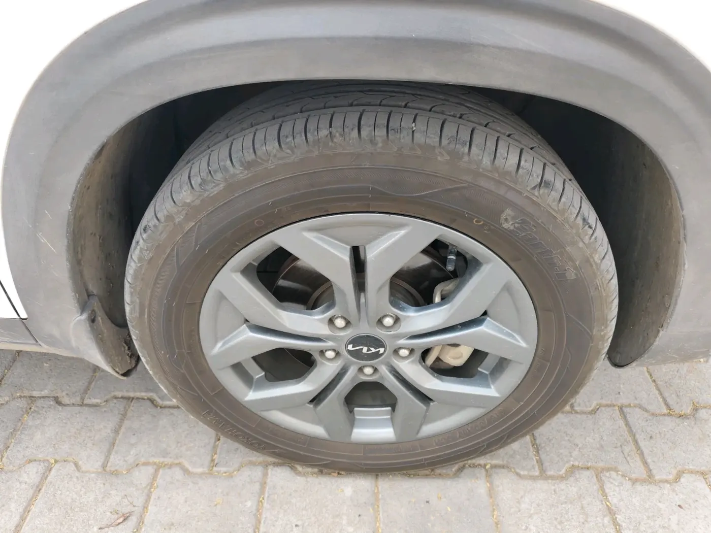 2024 KIA SELTOS HTX 1.5 Diesel MT, Diesel, Manual, 66,152 km, tyre
