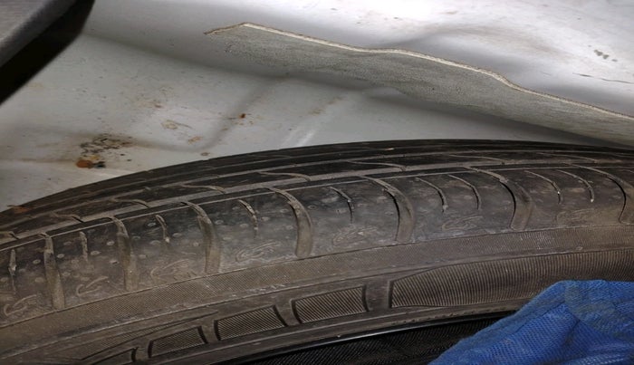 2022 Tata NEXON EV XM, Electric, Automatic, 52,443 km, tyre