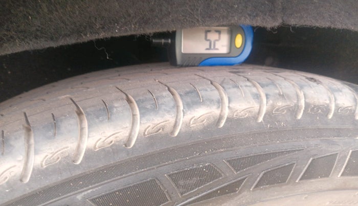 2022 KIA CARENS PRESTIGE PLUS 1.5 DIESEL 7 STR, Diesel, Manual, 62,148 km, tyre