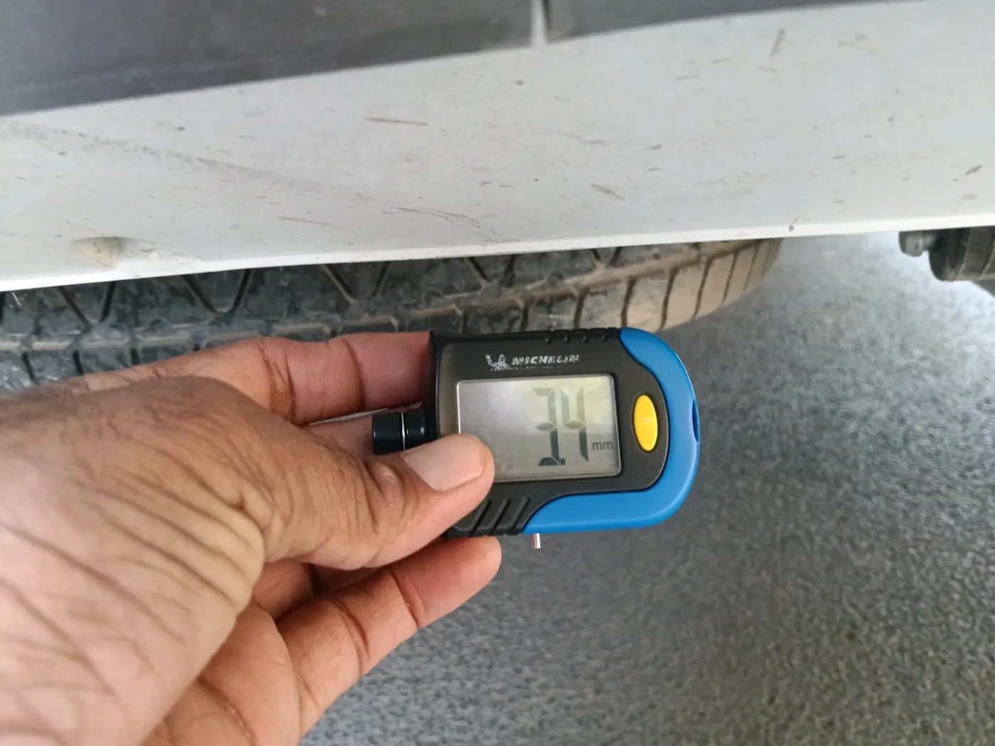 2025 Tata NEXON Creative Plus S CNG, CNG, Manual, 17,660 km, tyre