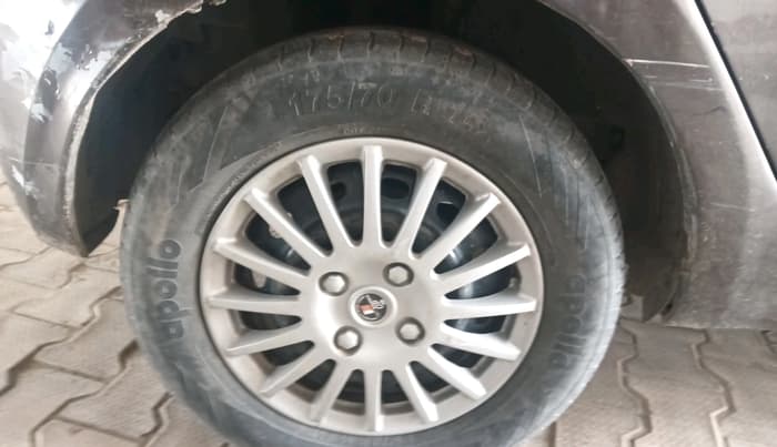 2017 Tata Tiago XT DIESEL, Diesel, Manual, 80,273 km, tyre