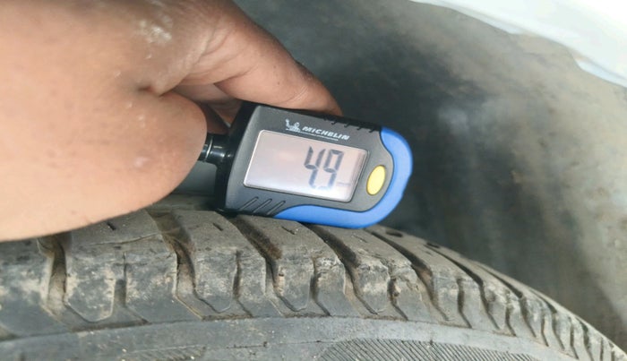 2017 Maruti Swift Dzire TOUR DIESEL, Diesel, Manual, 95,290 km, tyre