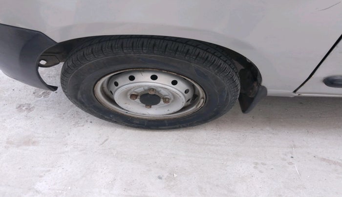 2011 Maruti Alto LXI, Petrol, Manual, 45,457 km, tyre