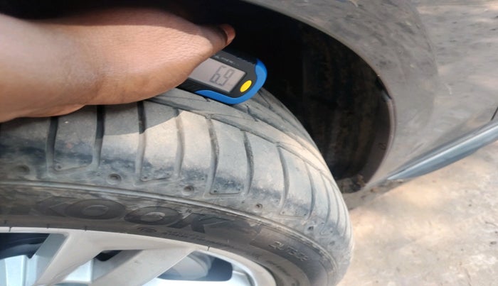 2024 Audi A4 40 TFSI Technology, Petrol, Automatic, 9,603 km, tyre