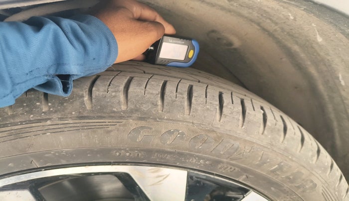 2023 MG HECTOR SAVVY PRO 1.5 TURBO CVT PETROL, Petrol, Automatic, 772 km, tyre