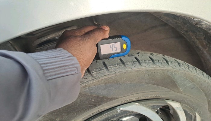 2019 Maruti New Wagon-R LXI CNG (O) 1.0, CNG, Manual, 72,811 km, tyre