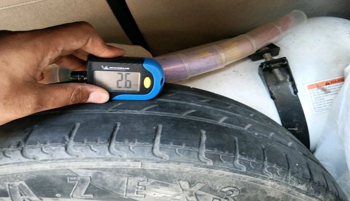 2020 Maruti Celerio VXI CNG, CNG, Manual, 69,577 km, tyre