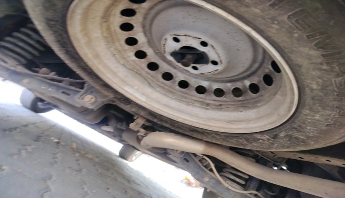 2021 Mahindra XUV700 AX 7 D AT 7 STR, Diesel, Automatic, 41,894 km, tyre