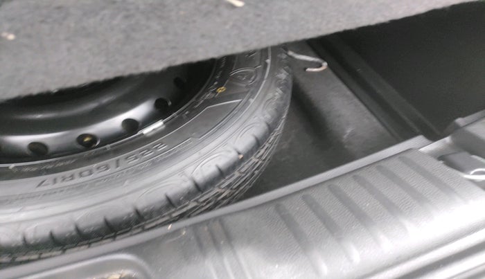 2022 Jeep Compass MODEL S (O) DIESEL 4X4 AT, Diesel, Automatic, 38,140 km, tyre