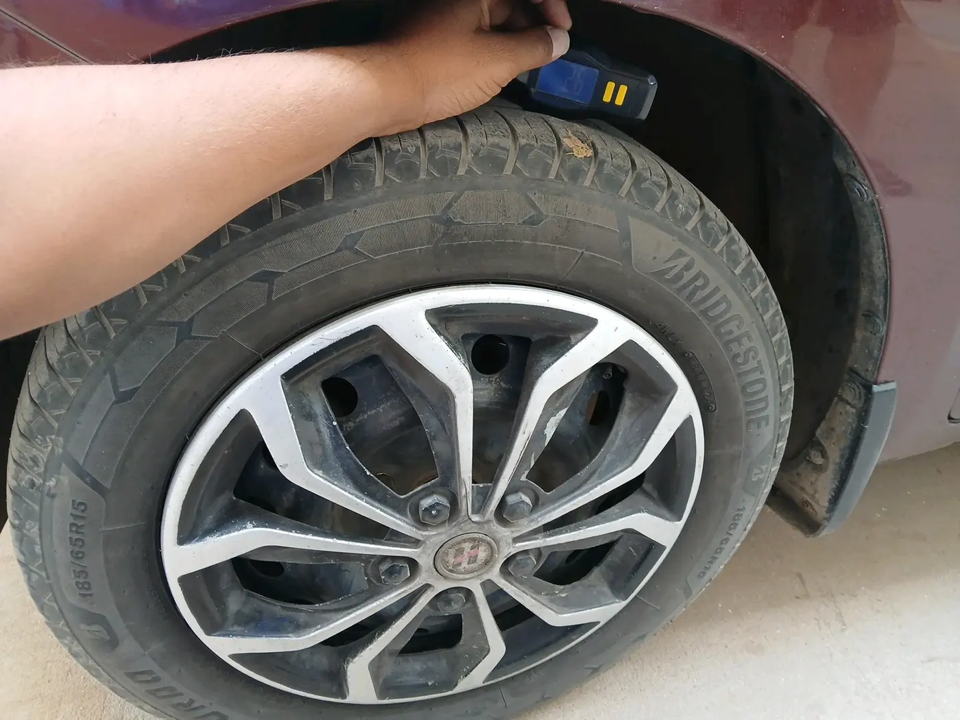 2021 Maruti Ertiga VXI CNG, CNG, Manual, 2,65,322 km, tyre